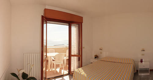 Aparthotel Azzurro Massignano